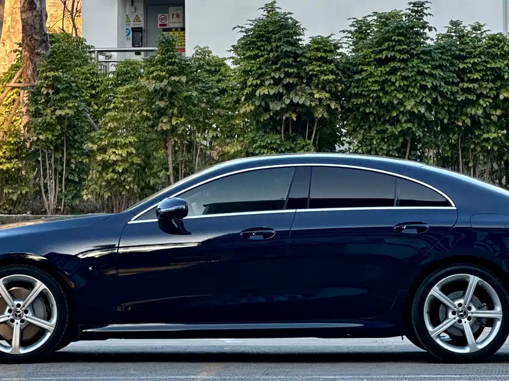 Mercedes-Benz CLS — миниатюра 4