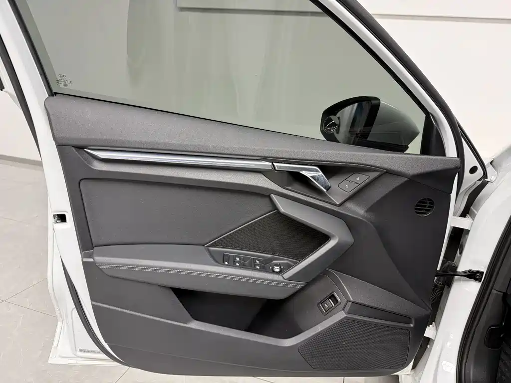 Audi A3 — миниатюра 11