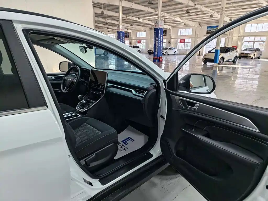 Haval M6 — миниатюра 9