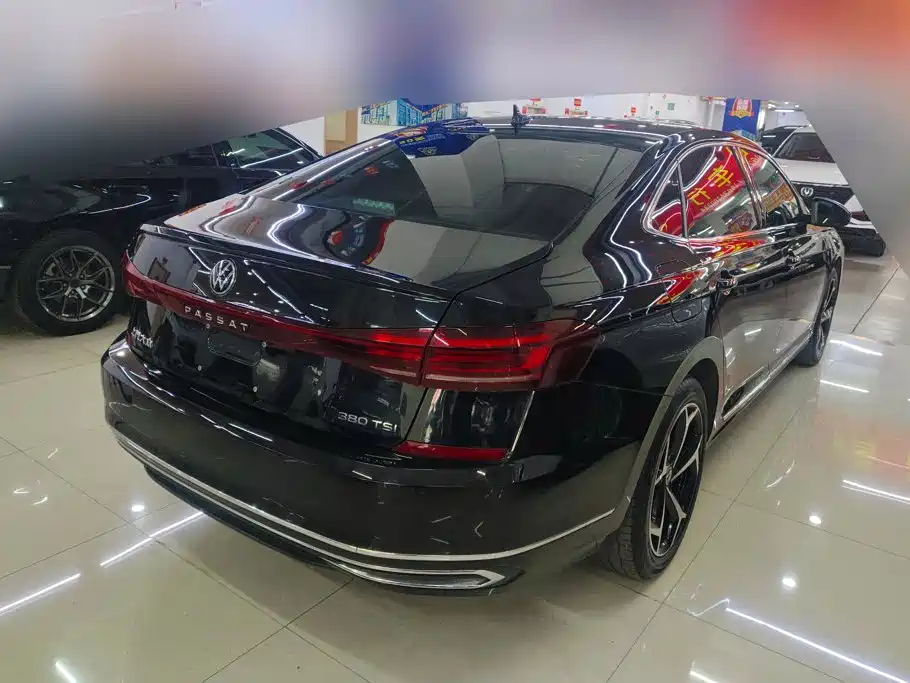 Volkswagen Passat — миниатюра 3