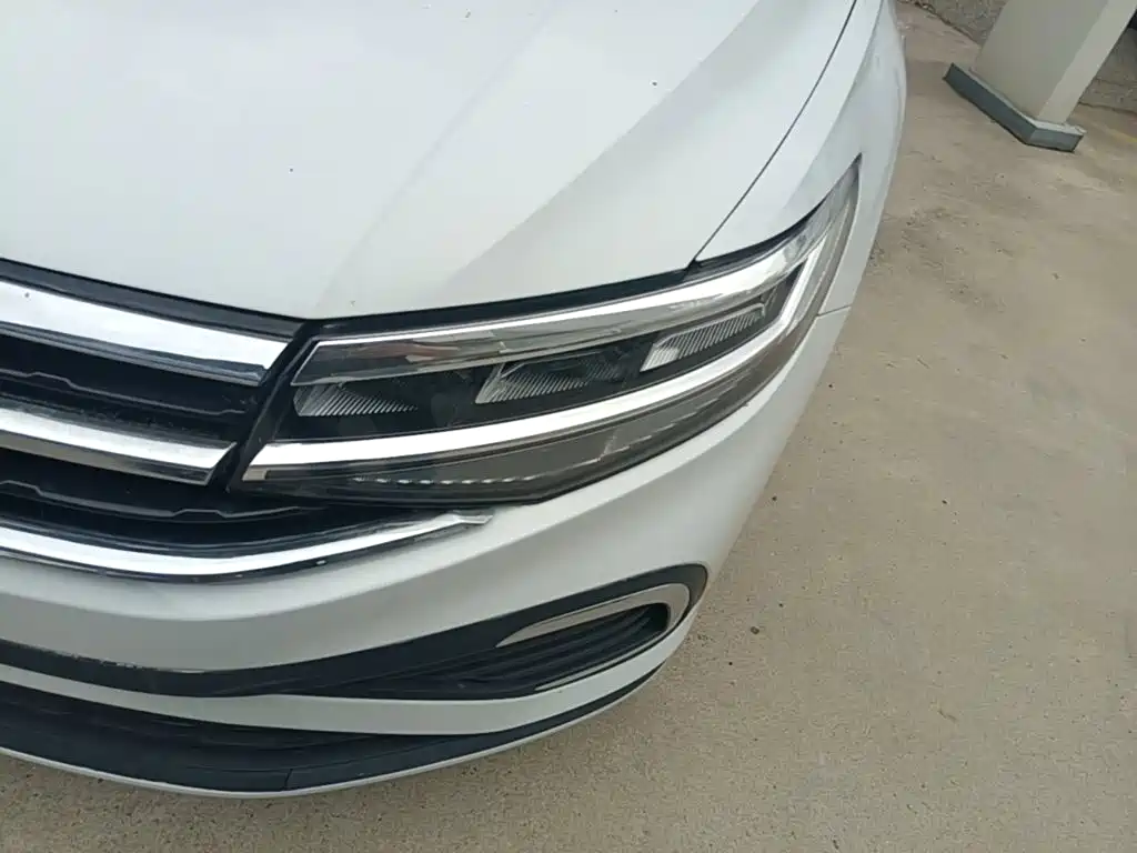Volkswagen Bora — миниатюра 3