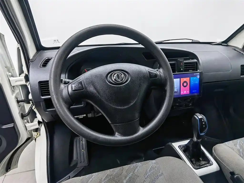 DONGFENG DONGFENG RUITAITE EM10