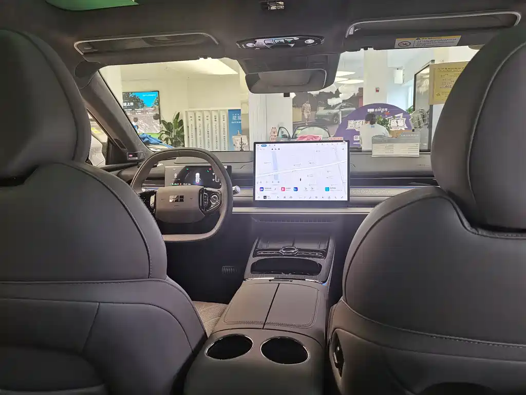 Geely Galaxy Galaxy 8 8 2026 225km EM-i