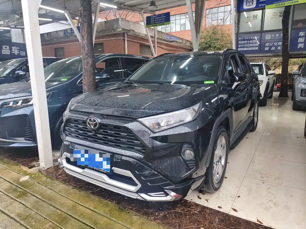 TOYOTA RAV4 RONGFANG