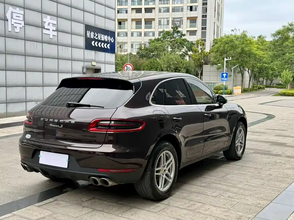 Porsche Macan 2016 Macan S 3.0T