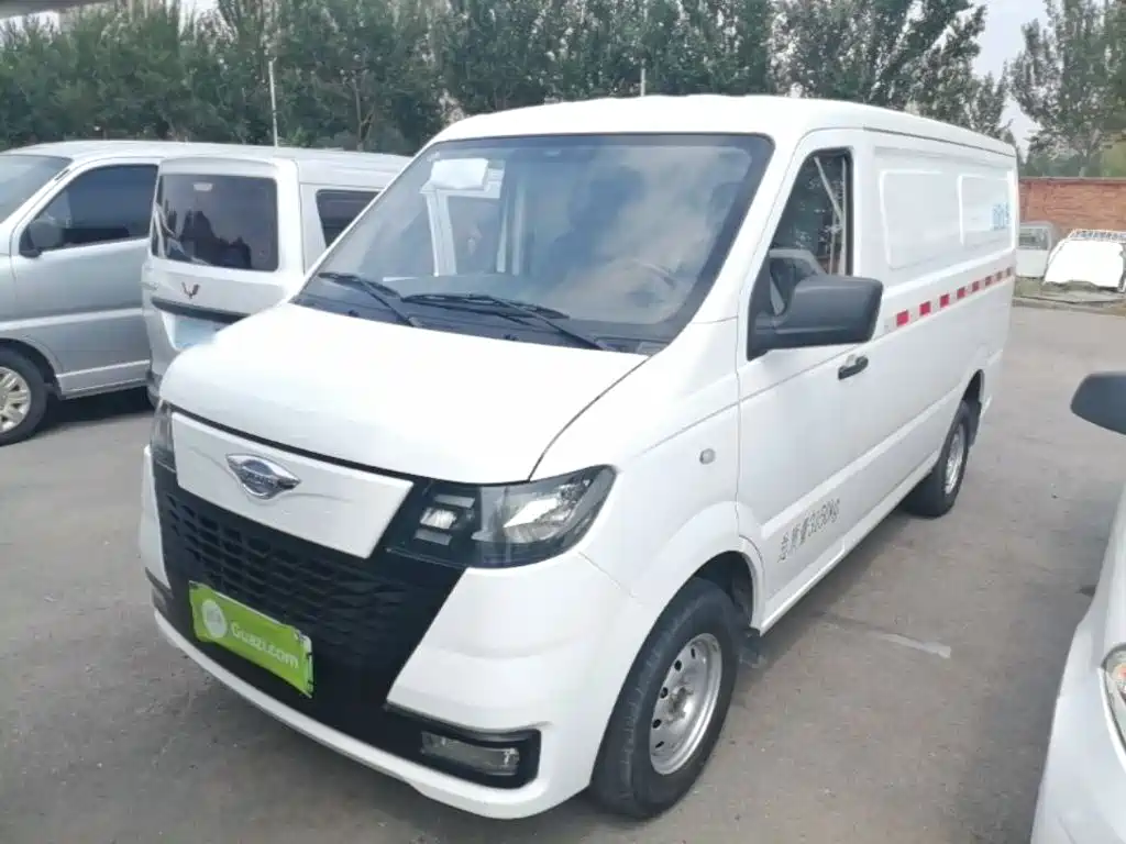 Foton EV6