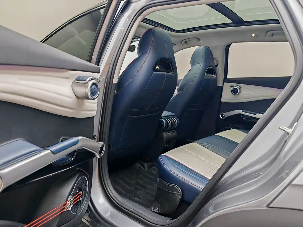 BYD Yuan Plus — миниатюра 12