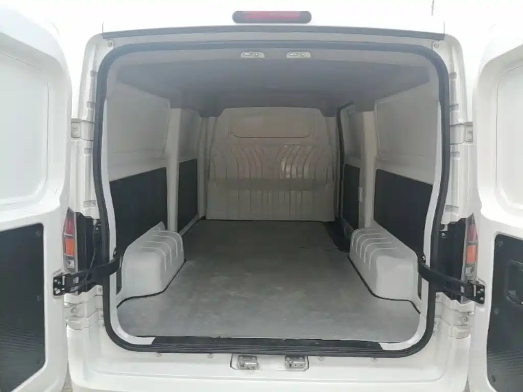 Foton EV6 — миниатюра 19