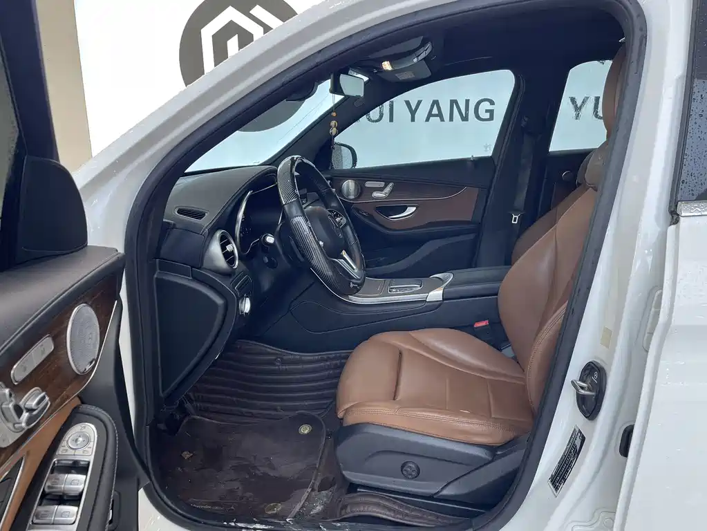 Mercedes-Benz GLC 2020 GLC 300 L 4MATIC