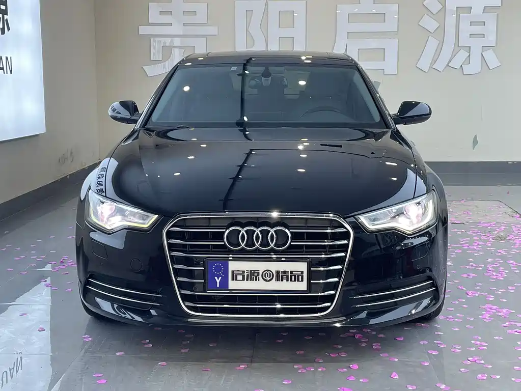 Audi A6L 2014 30 FSI Luxury