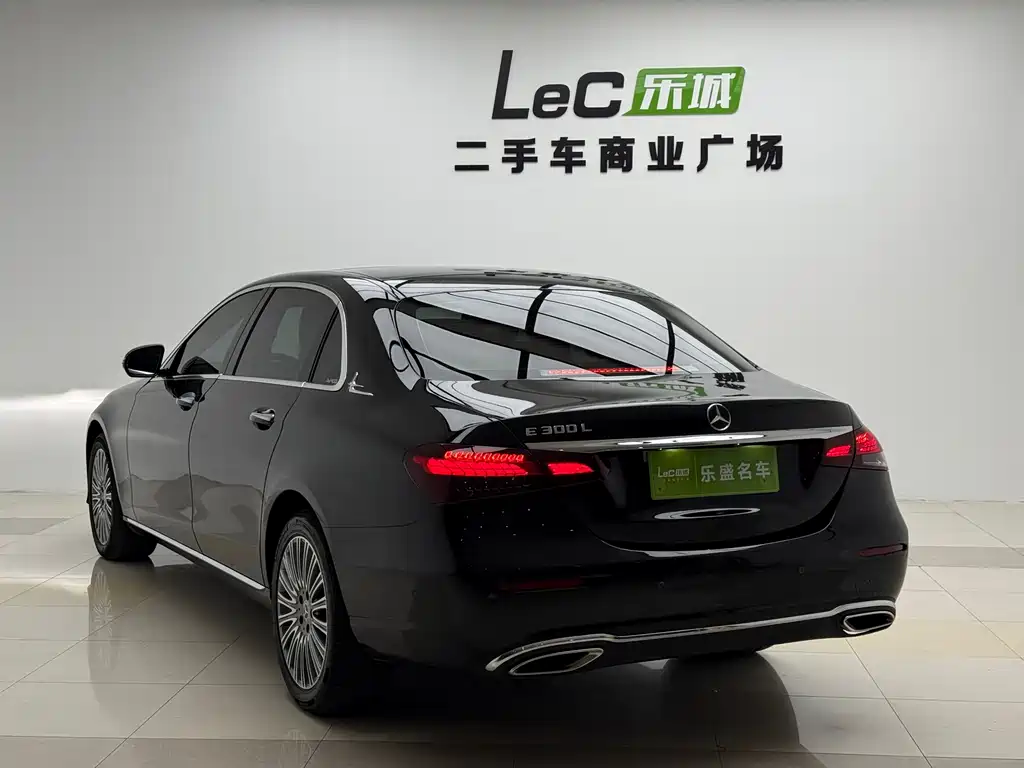 Mercedes-Benz E-Class E 2023 E 300 L Fashion