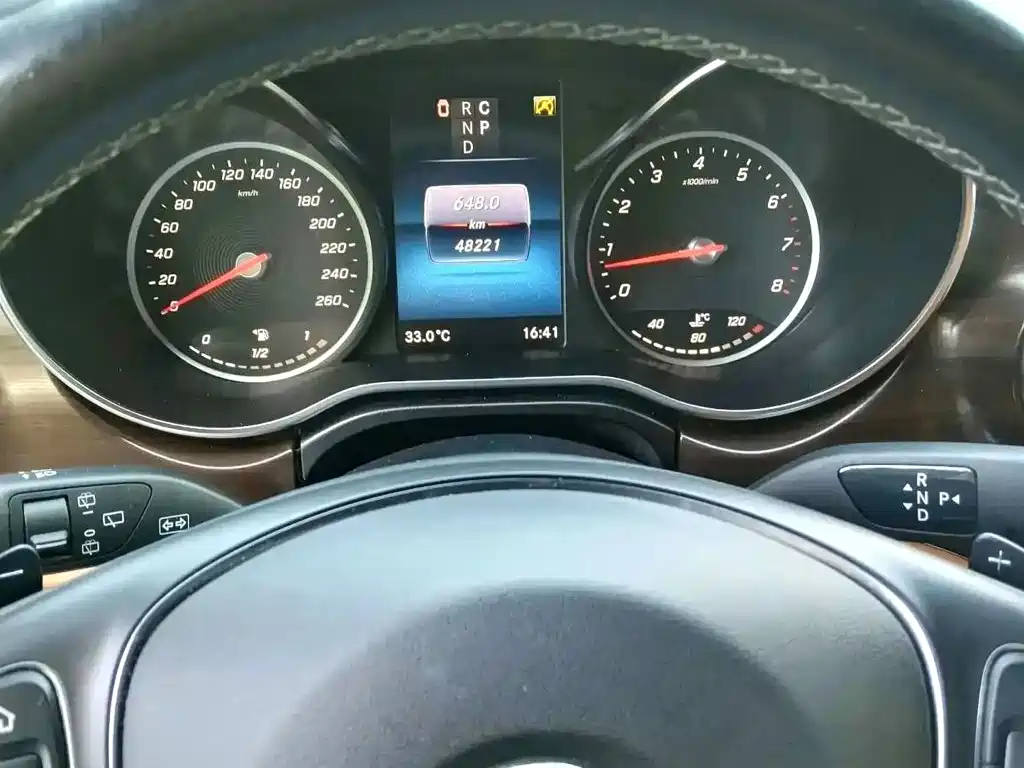 Mercedes-Benz V-Class — миниатюра 10