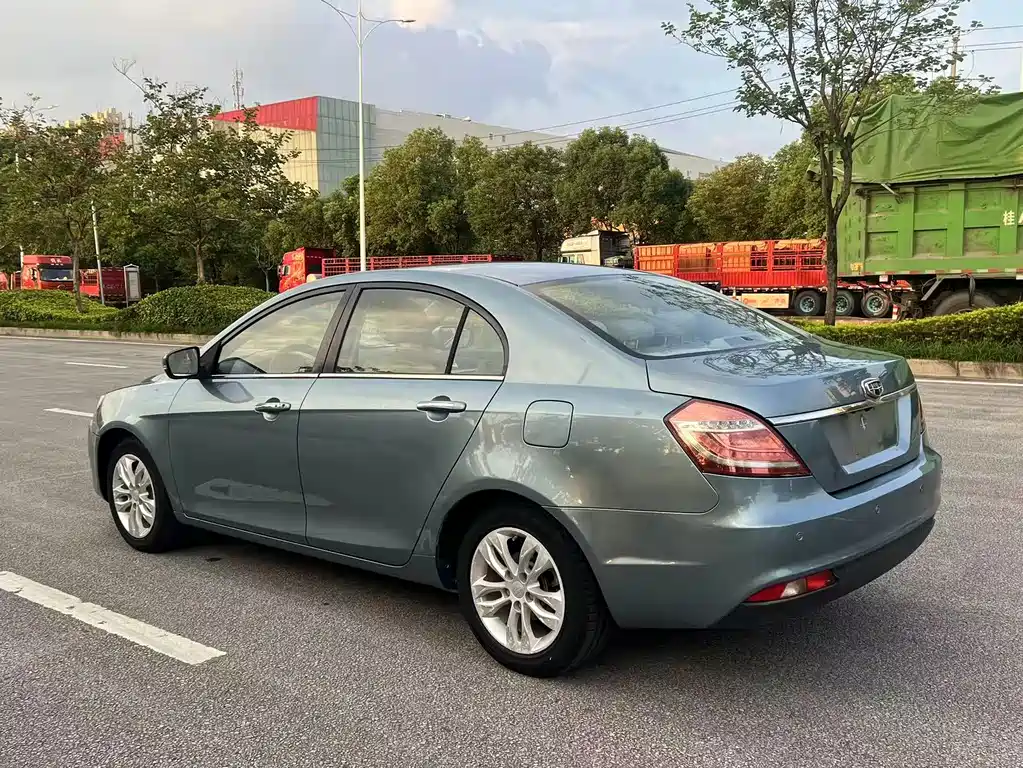 Geely Emgrand Sedan 1.3T CVT Elite Type, фото 4