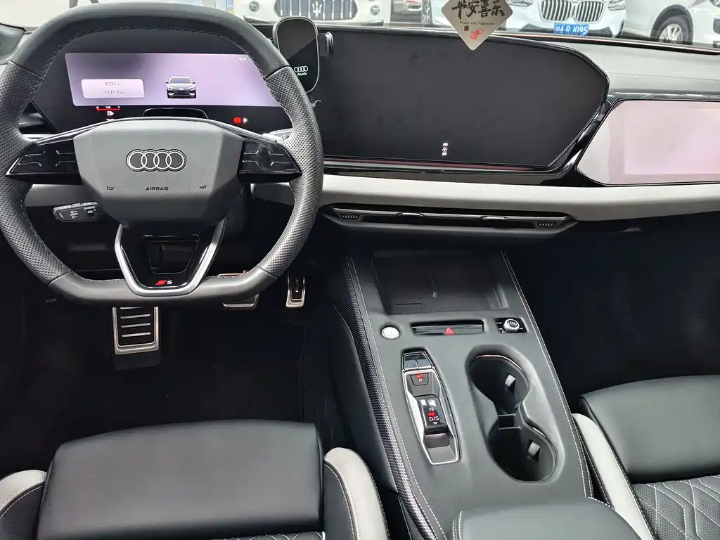 Audi A5L — миниатюра 11