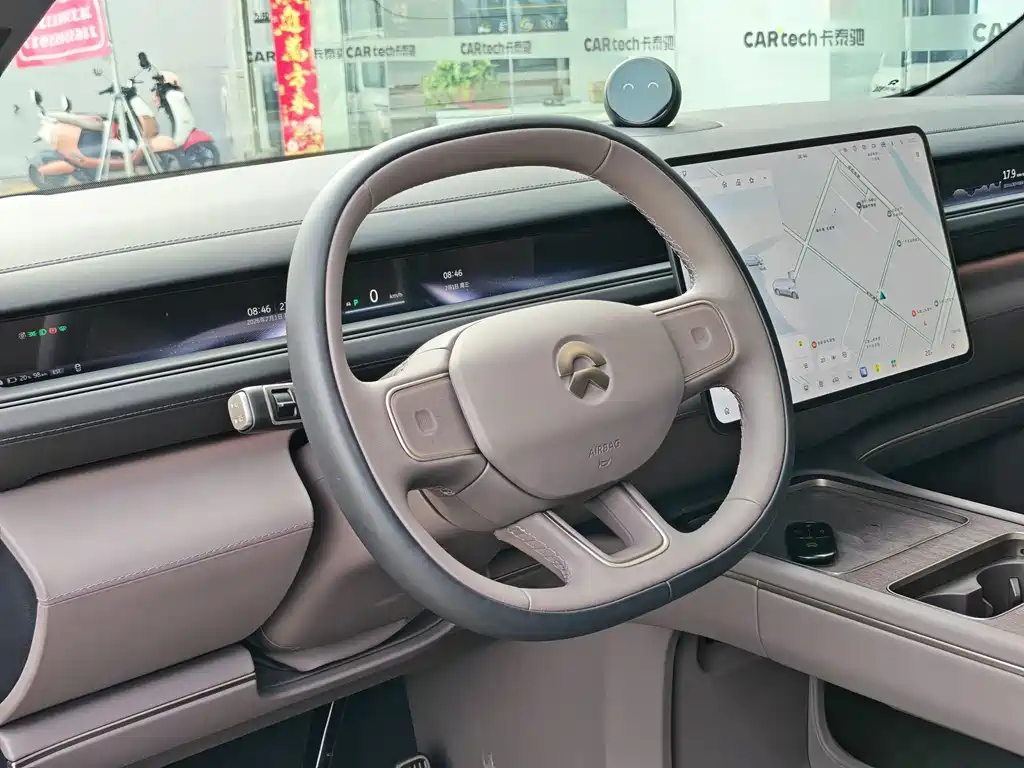 NIO ES8 2026 мест Executive Luxury