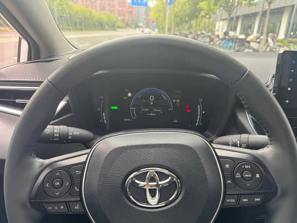 Toyota Corolla — миниатюра 17
