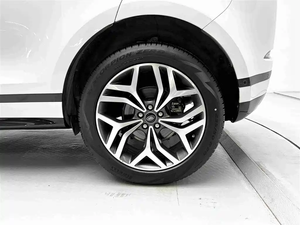 Land Rover Evoque — миниатюра 13