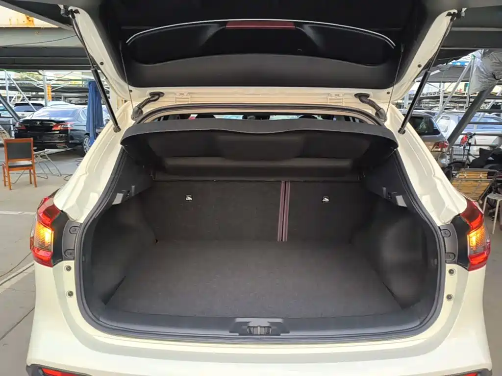 Nissan Qashqai — миниатюра 19