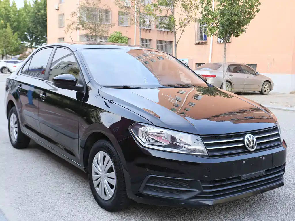 Volkswagen Santana — миниатюра 3