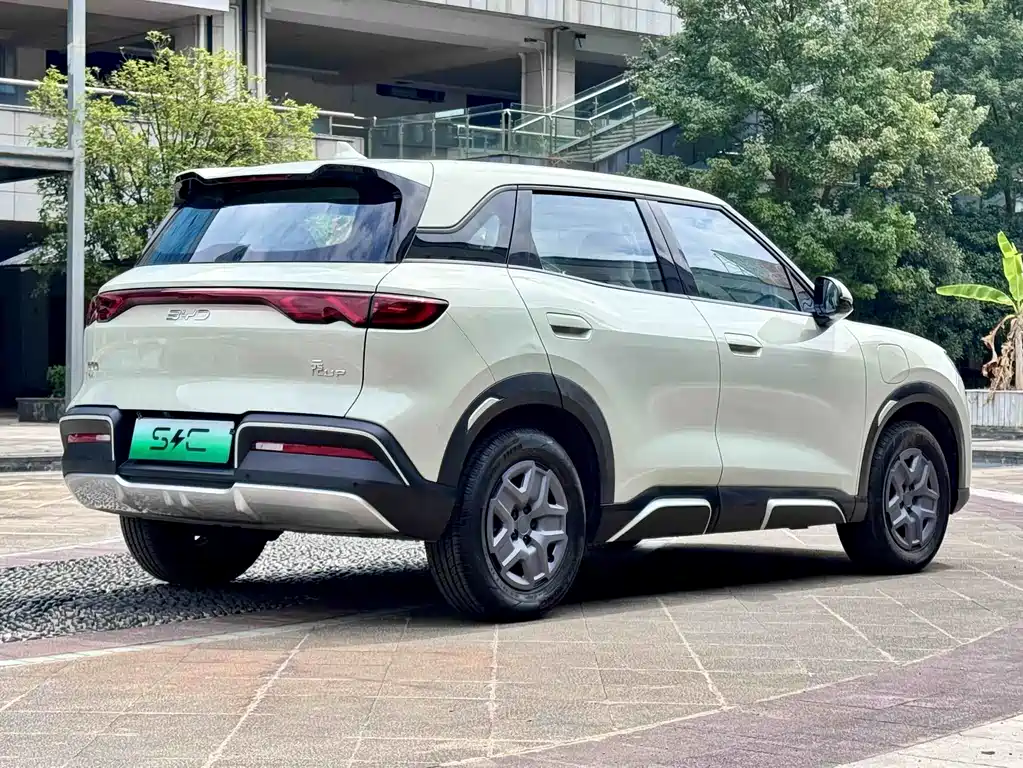 BYD Yuan UP — миниатюра 19