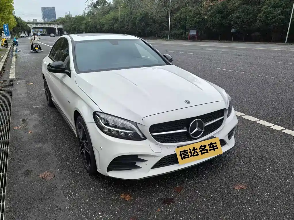 Mercedes-Benz C-Class — миниатюра 2