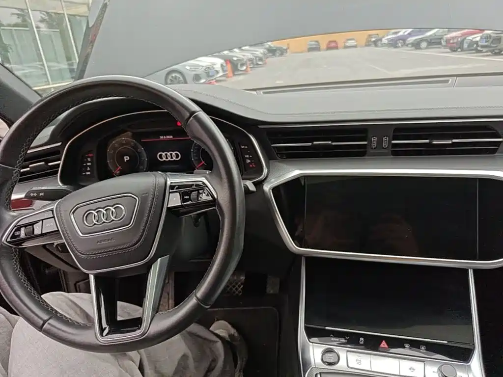 Audi A6L — миниатюра 10