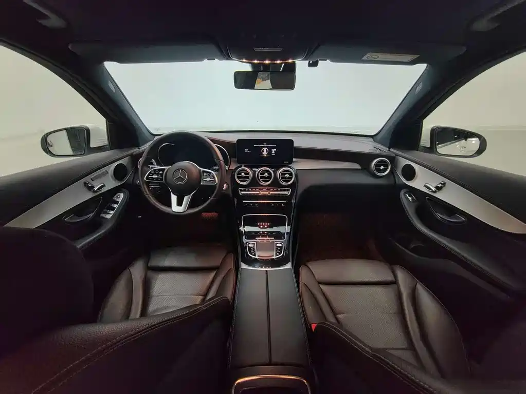 Mercedes-Benz GLC 2020 GLC 260 L 4MATIC