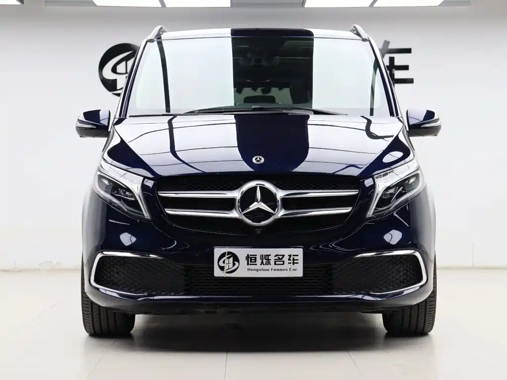 Mercedes-Benz V-Class — миниатюра 35