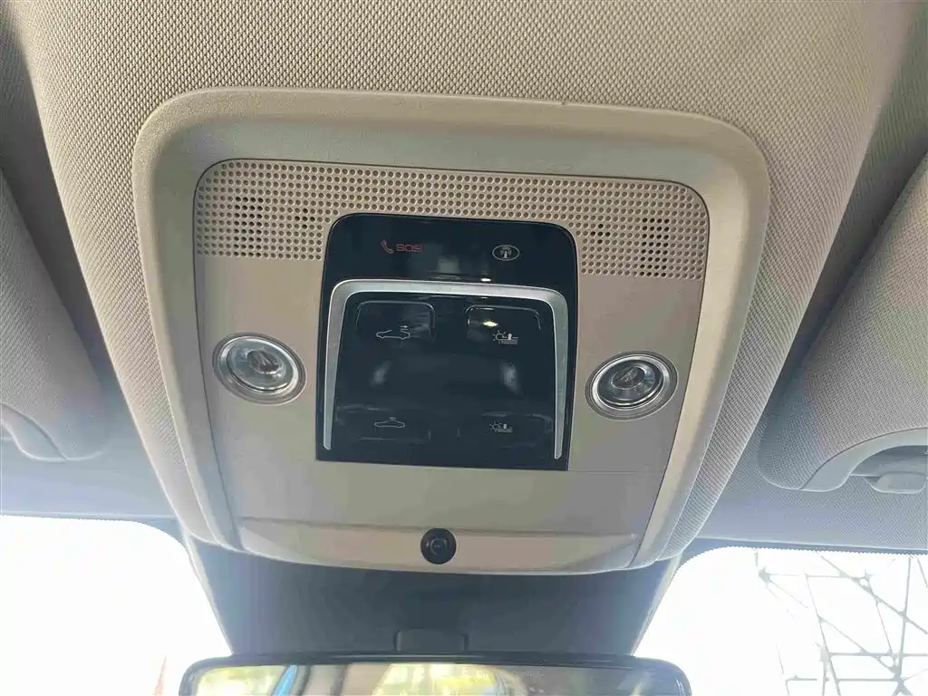 BYD Yuan EV — миниатюра 20