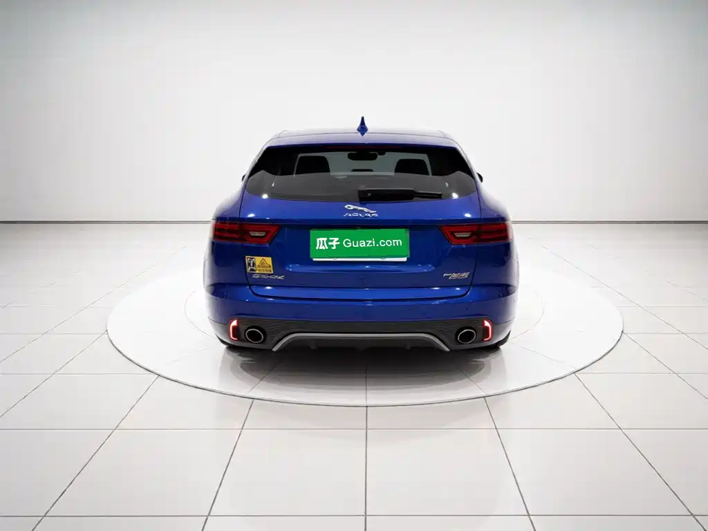 Jaguar E-PACE — миниатюра 5