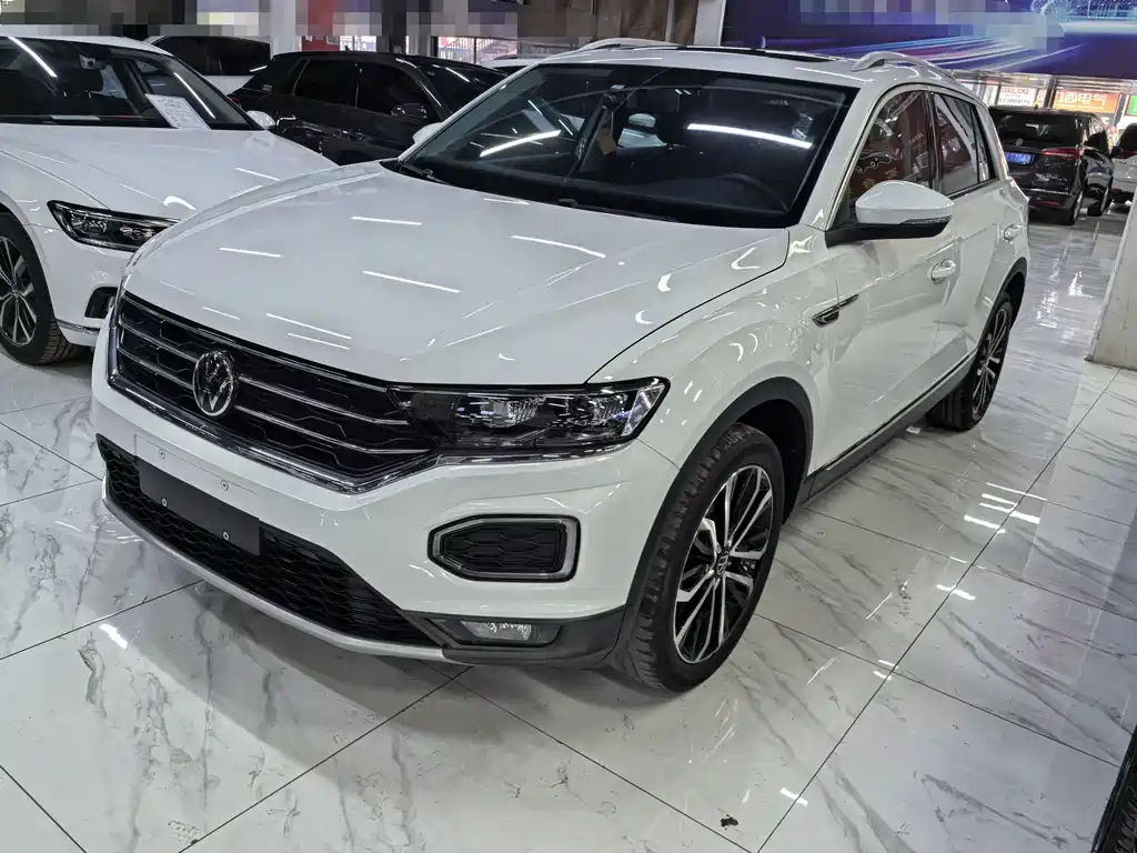 Купить Volkswagen T-Roc
