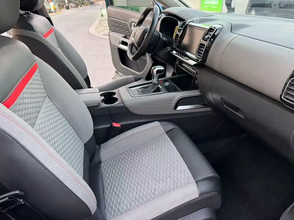 Citroen C5 AIRCROSS — миниатюра 7