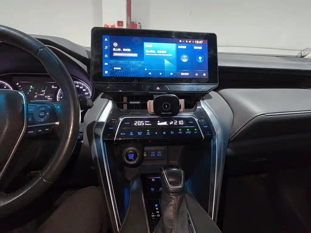 Toyota Harrier — миниатюра 8