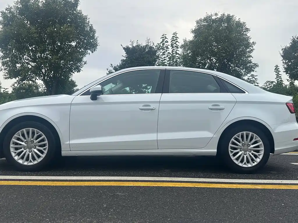 Audi A3 — миниатюра 4