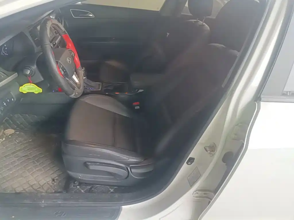 Hyundai Mistra — миниатюра 15
