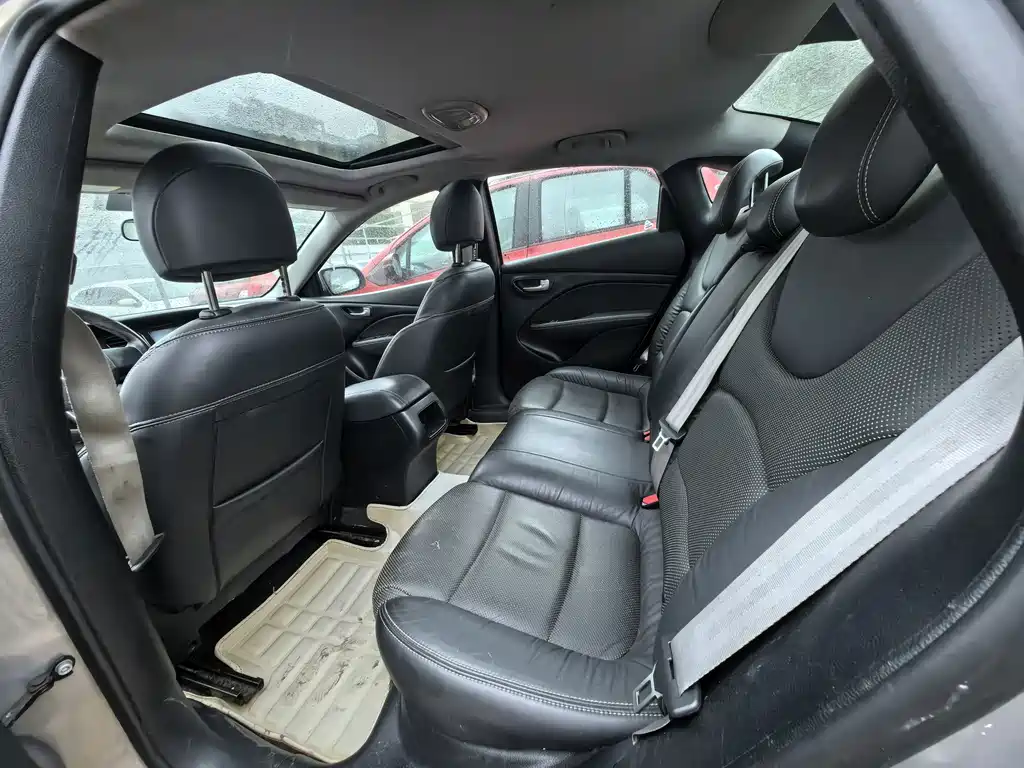 Fiat Viaggio — миниатюра 8