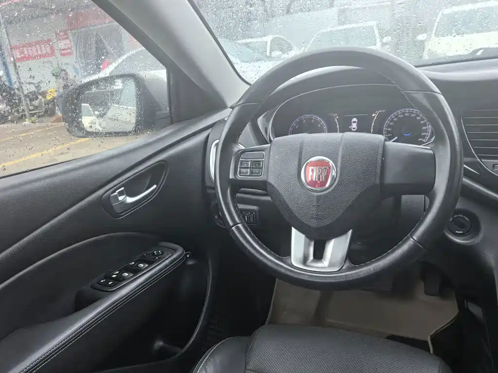 Fiat Viaggio — миниатюра 10