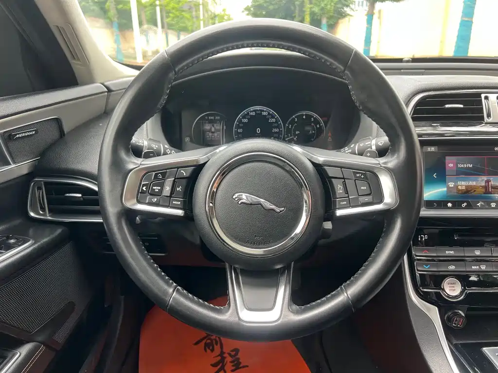 Jaguar XEL — миниатюра 10