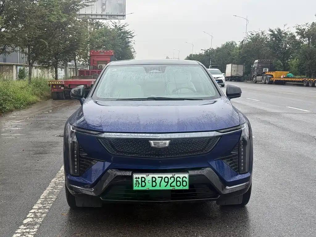 Cadillac IQ — миниатюра 4