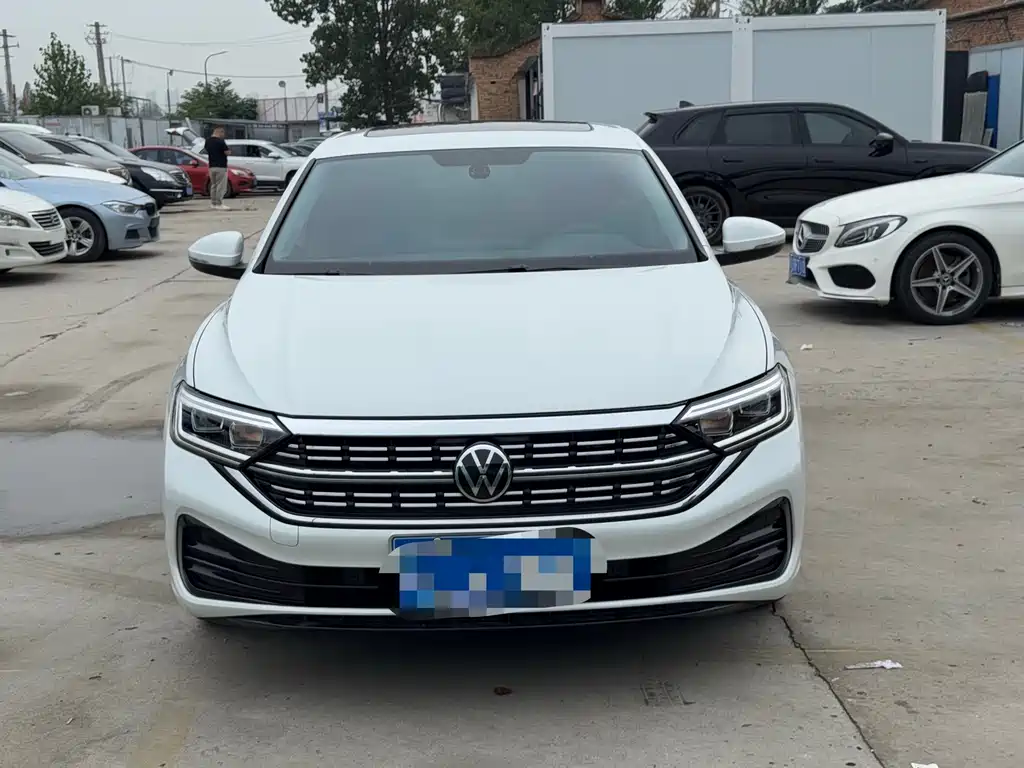 Volkswagen Sagitar — миниатюра 2