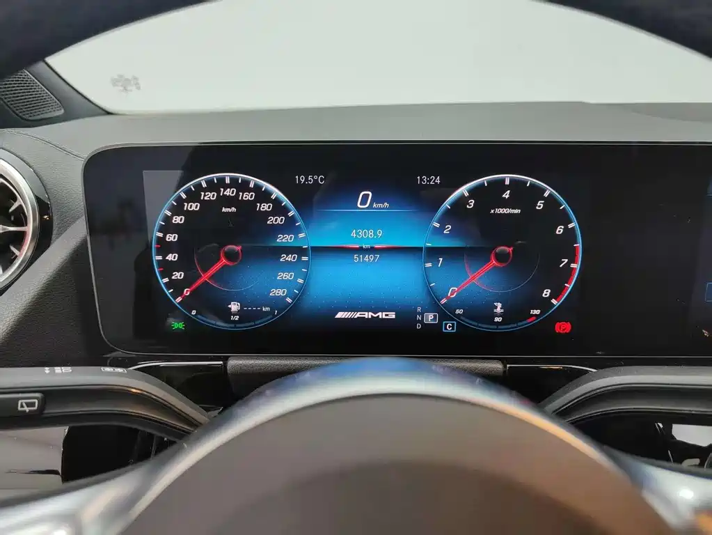Mercedes-Benz GLA A MG 2021 AMG GLA 35 4MATIC