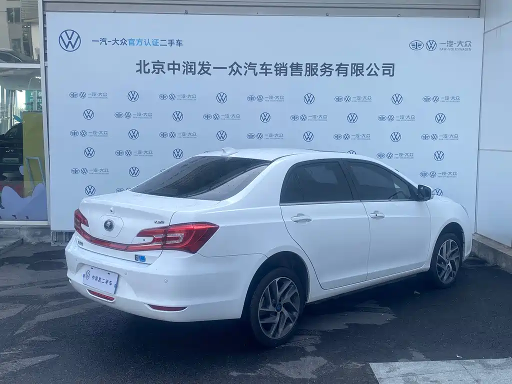 BYD Qin NEV — миниатюра 14