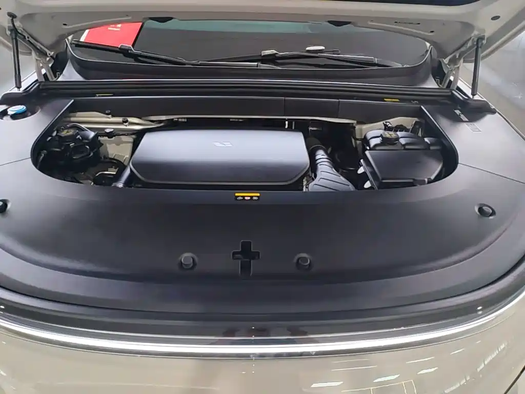 Li Auto Li L6 — миниатюра 20