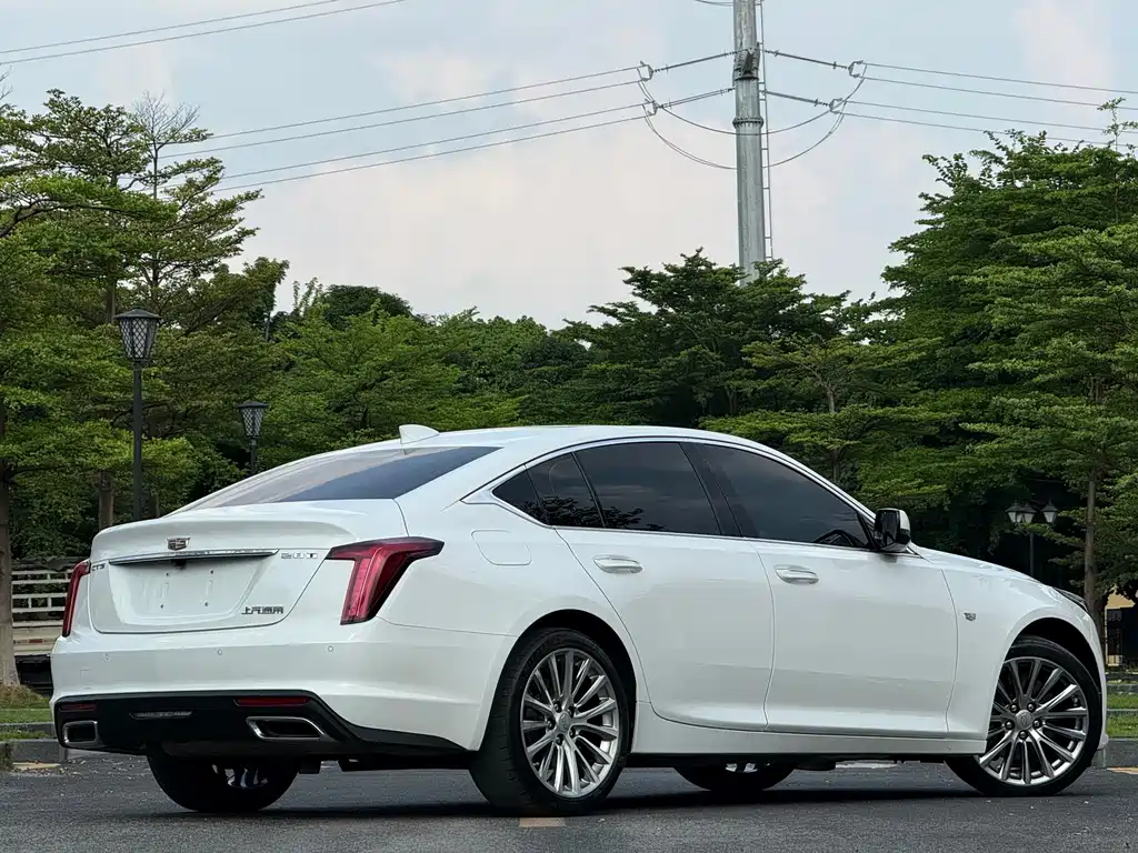 Cadillac CT5 — миниатюра 4