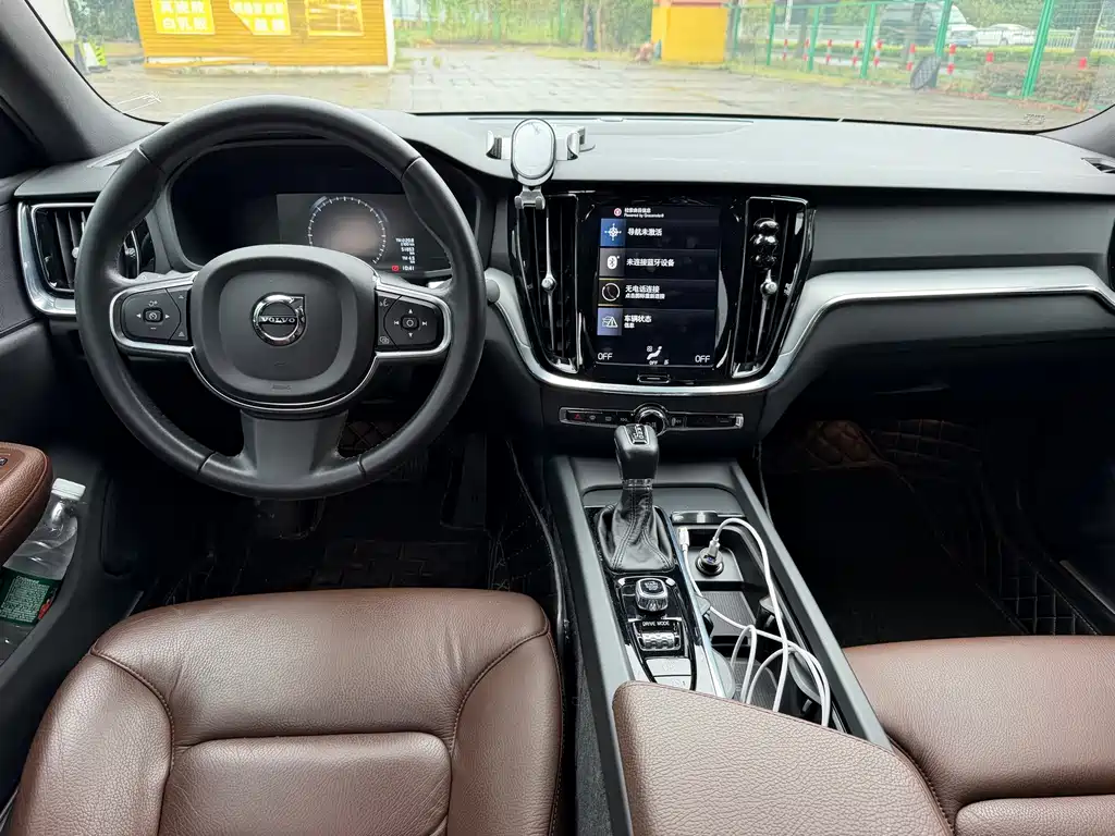 Volvo S60 — миниатюра 8