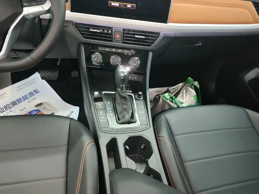 Volkswagen Bora — миниатюра 14
