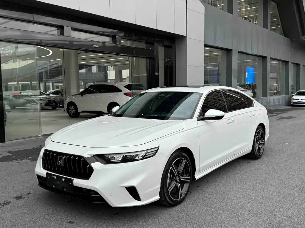 Купить Honda Inspire