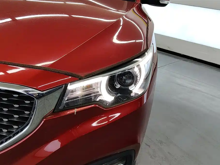 MG ZS 2017 1.5L AT Luxury