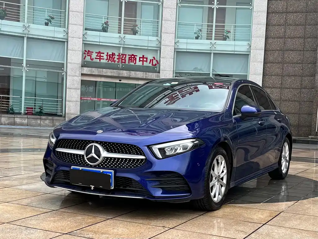 Mercedes-Benz A-Class — миниатюра 3