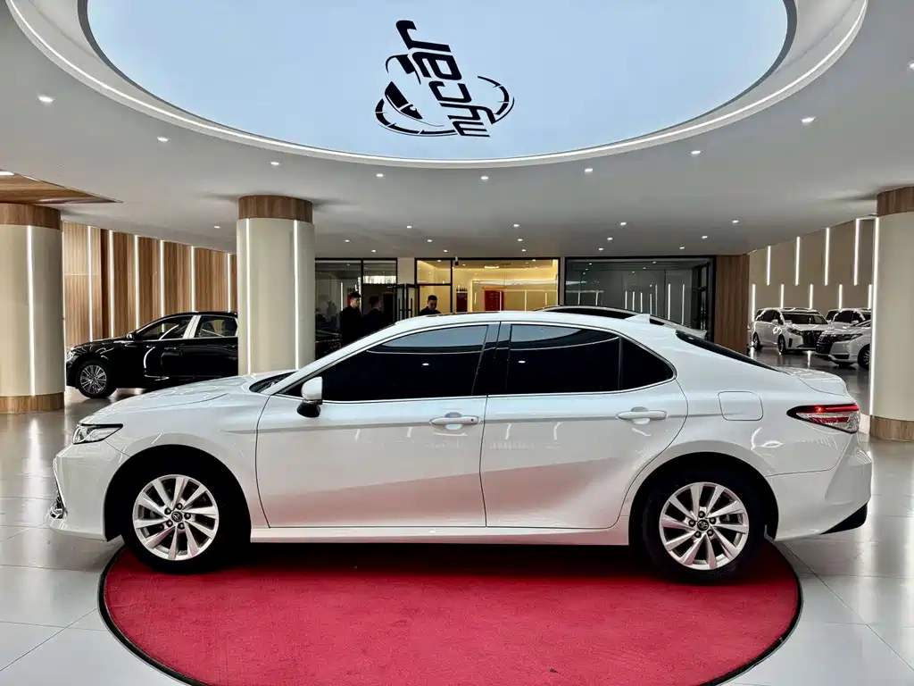 Toyota Camry 2023 2.0GVP Lead